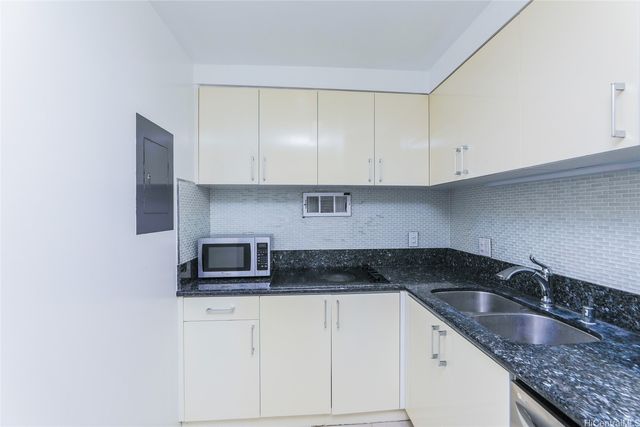 1350 Ala Moana Boulevard 2904, Honolulu, HI 96814