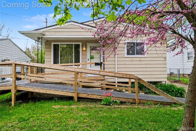 3905 Joyner Street, Flint, MI 48532