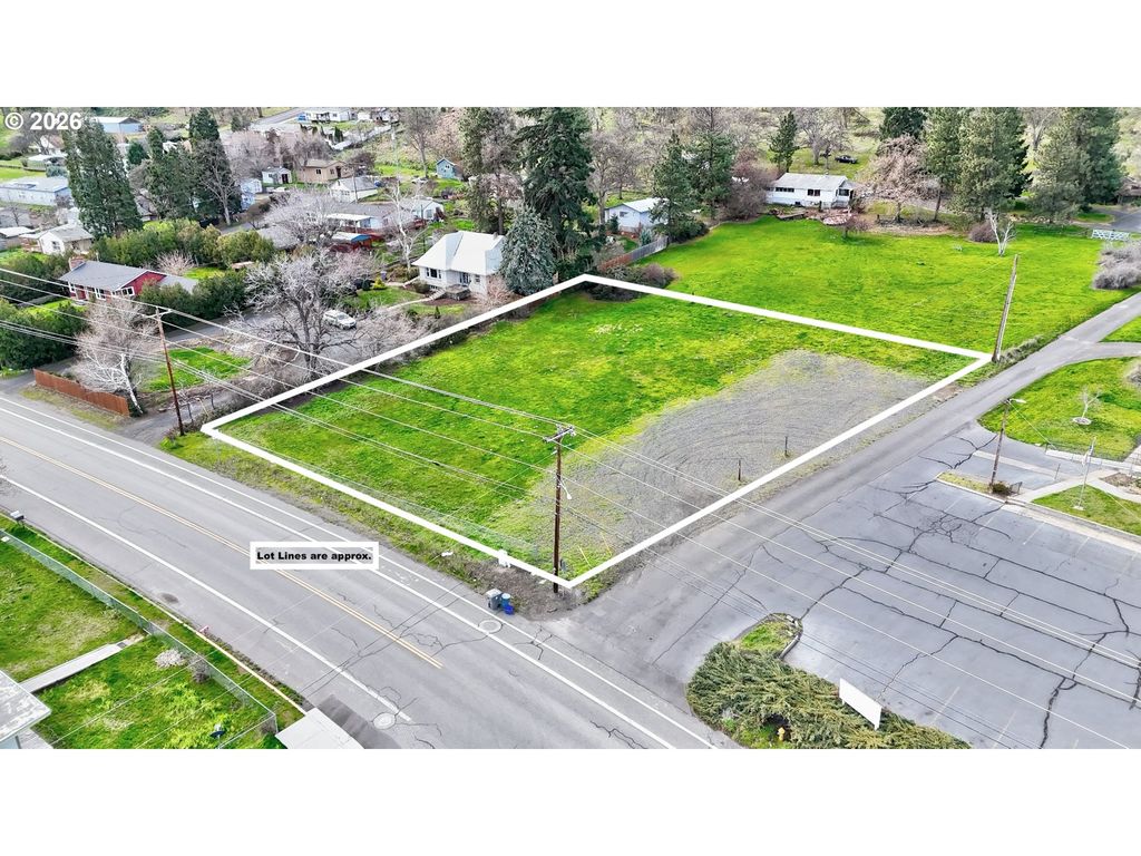 W 10TH St, The Dalles, OR 97058