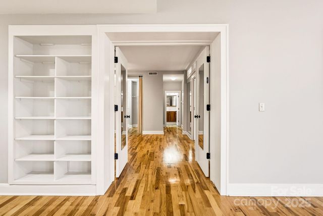 60 Haywood Street 3C & 3D, Asheville, NC 28801