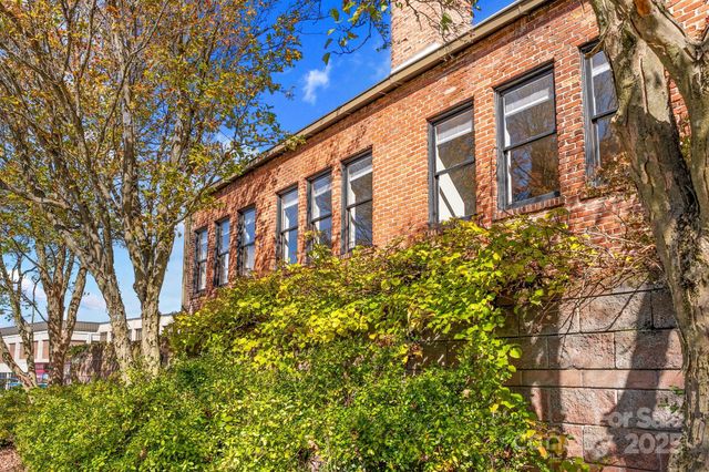 60 Haywood Street 3C & 3D, Asheville, NC 28801