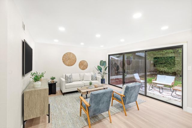 5610 Millburn St, Carmichael, CA 95608