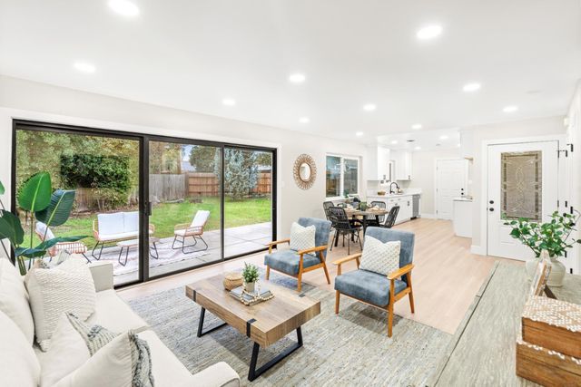 5610 Millburn St, Carmichael, CA 95608