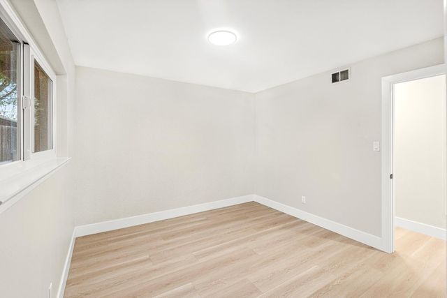 5610 Millburn St, Carmichael, CA 95608