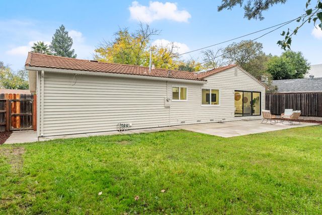 5610 Millburn St, Carmichael, CA 95608