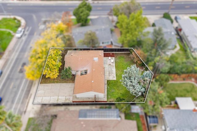 5610 Millburn St, Carmichael, CA 95608