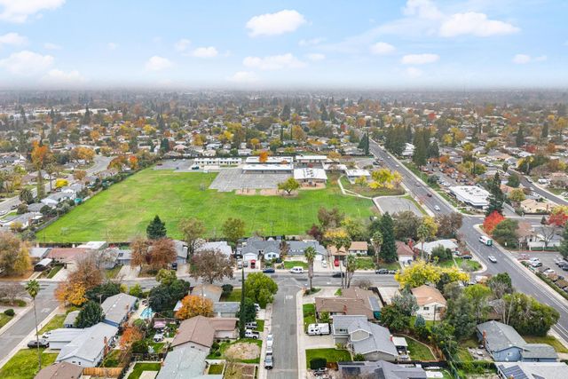 5610 Millburn St, Carmichael, CA 95608