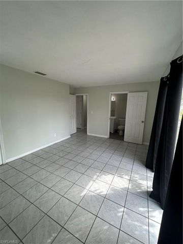 4912 York ST 3, Cape Coral, FL 33904