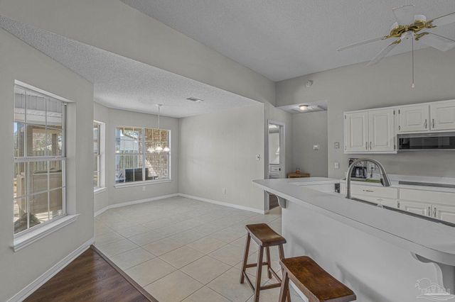 3913 India Cv, Gulf Breeze, FL 32563