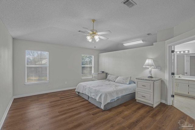 3913 India Cv, Gulf Breeze, FL 32563