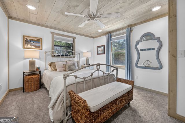 209 Marina Drive, Blue Ridge, GA 30513
