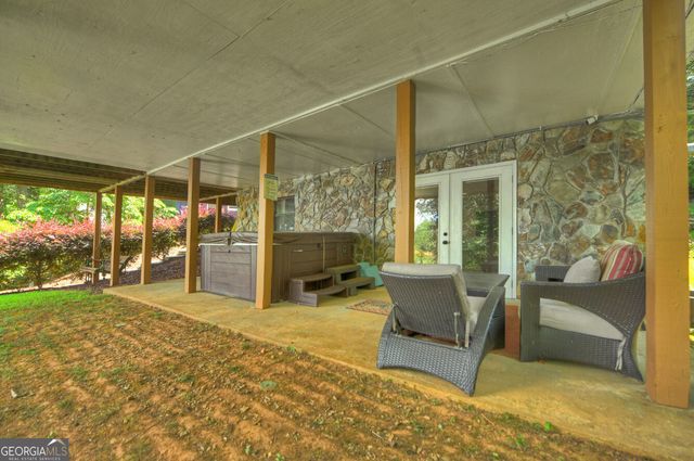 209 Marina Drive, Blue Ridge, GA 30513