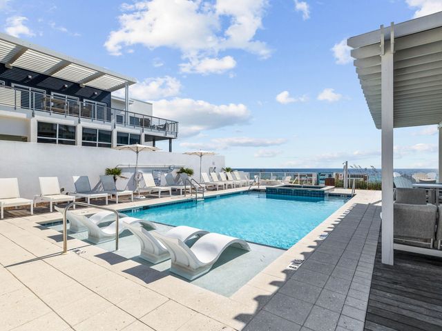 2743 E County Highway 30A 302, Santa Rosa Beach, FL 32459