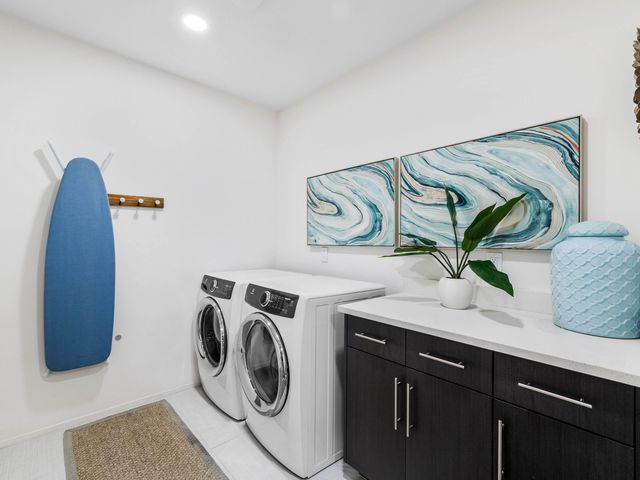 2743 E County Highway 30A 302, Santa Rosa Beach, FL 32459