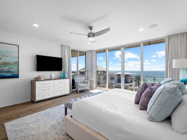 2743 E County Highway 30A 302, Santa Rosa Beach, FL 32459