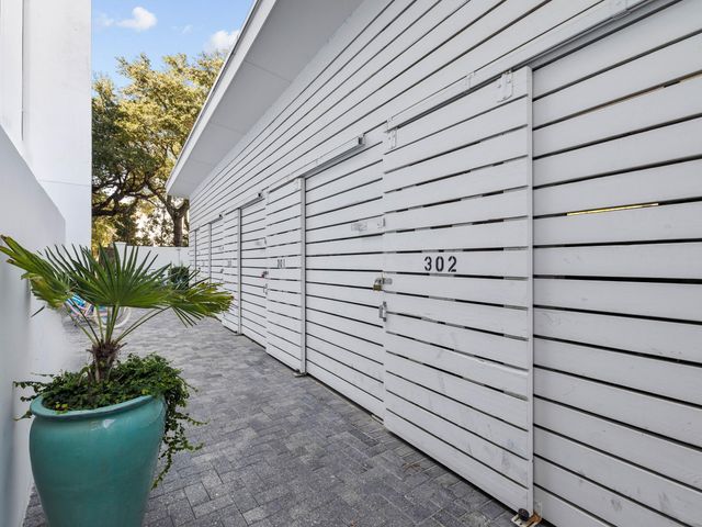 2743 E County Highway 30A 302, Santa Rosa Beach, FL 32459