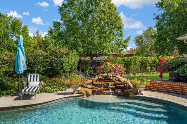 4009 Tave Court, Arlington, TX 76016