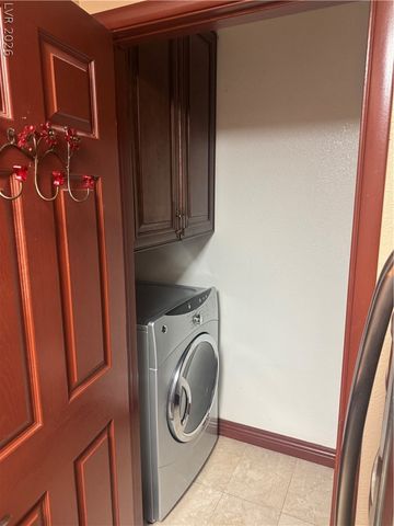 8101 West Flamingo Road 2077, Las Vegas, NV 89147