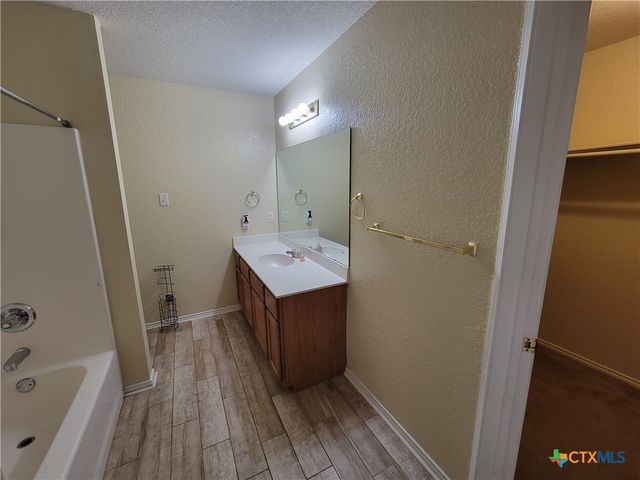 3406 Viewcrest Drive, Killeen, TX 76549