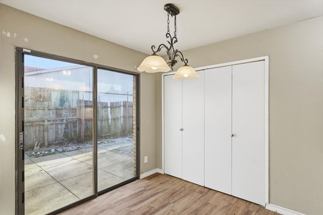 2704 Friarford Road, Fort Worth, TX 76112