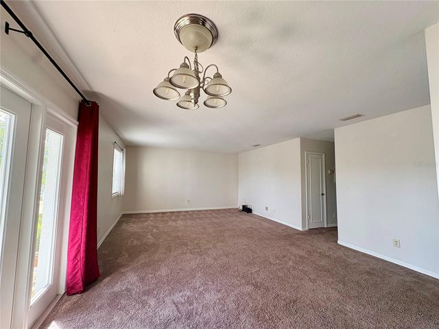 204 POMPANO DRIVE SE D, St Petersburg, FL 33705