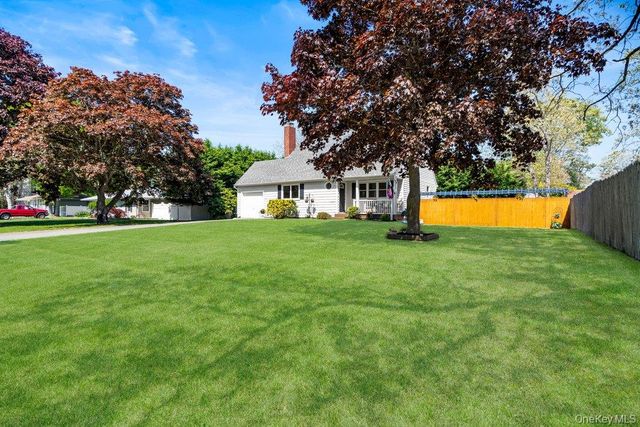 225 Walker Avenue, East Patchogue, NY 11772