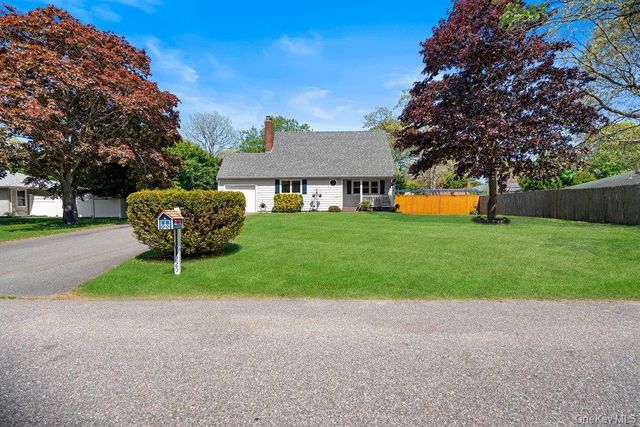 225 Walker Avenue, East Patchogue, NY 11772
