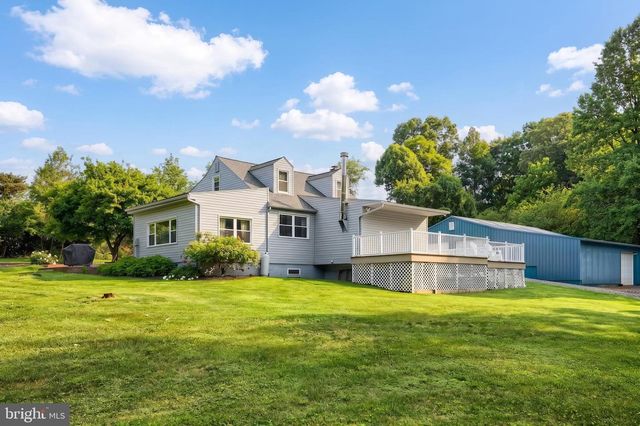 743 SNYDER CORNER RD, Red Lion, PA 17356