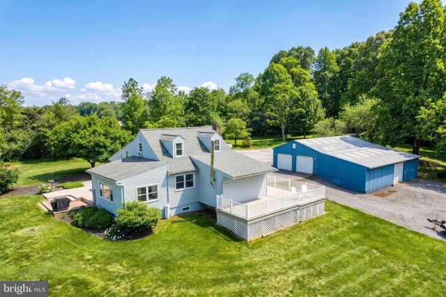 743 SNYDER CORNER RD, Red Lion, PA 17356