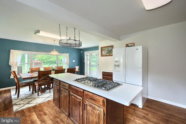 743 SNYDER CORNER RD, Red Lion, PA 17356