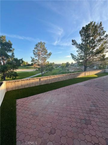 19533 Vermillion, Apple Valley, CA 92308