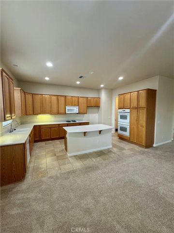 19533 Vermillion, Apple Valley, CA 92308