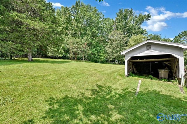 909 Woodruff Road SW, Decatur, AL 35603