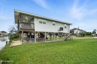 11155 New York Street, Bay Saint Louis, MS 39520