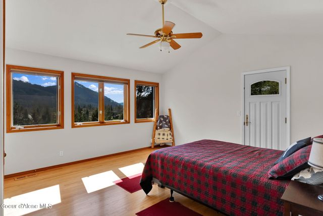 204 N Quail Run, Sandpoint, ID 83864