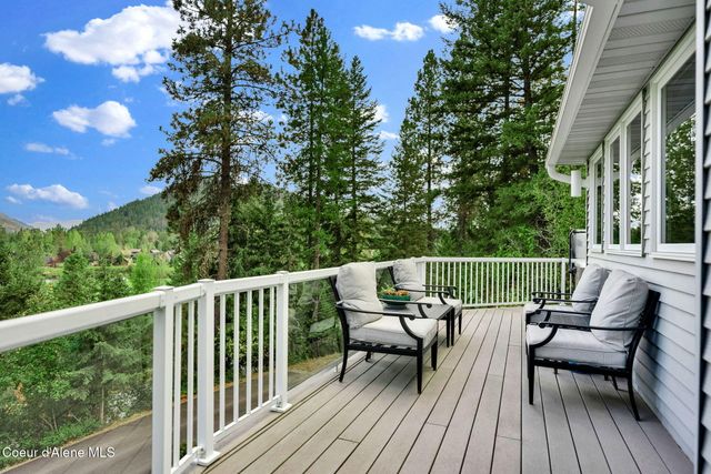 204 N Quail Run, Sandpoint, ID 83864