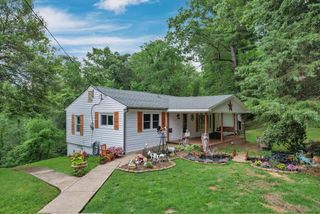 3255 Crawfis Road SE, Lancaster, OH 43130