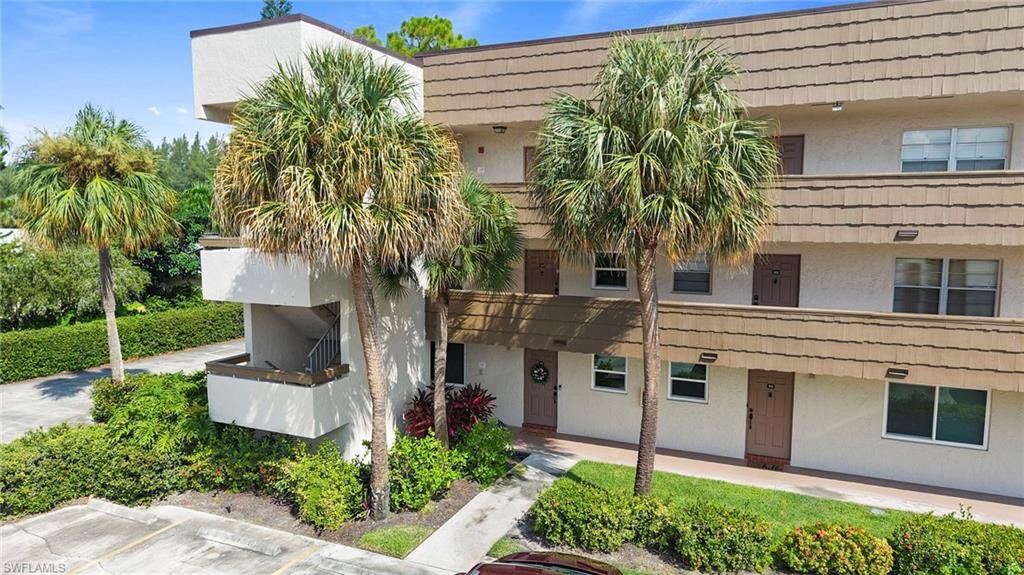 499 Forest Lakes BLVD 201, NAPLES, FL 34105 — exterior