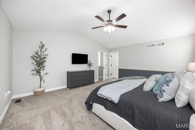 3493 Chippewa, Shiloh, IL 62221