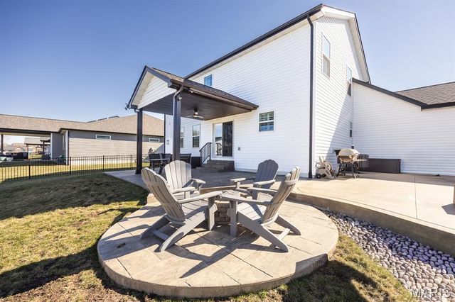 3493 Chippewa, Shiloh, IL 62221