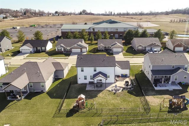 3493 Chippewa, Shiloh, IL 62221