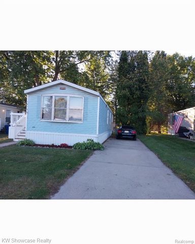 1819 Aldrin Court, Milford, MI 48381