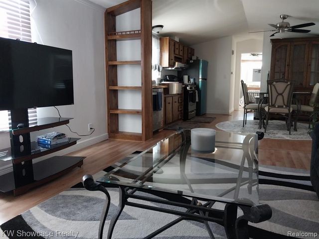 1819 Aldrin Court, Milford, MI 48381