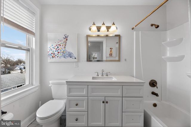 810 CENTRAL AVE, Glendora, NJ 08029