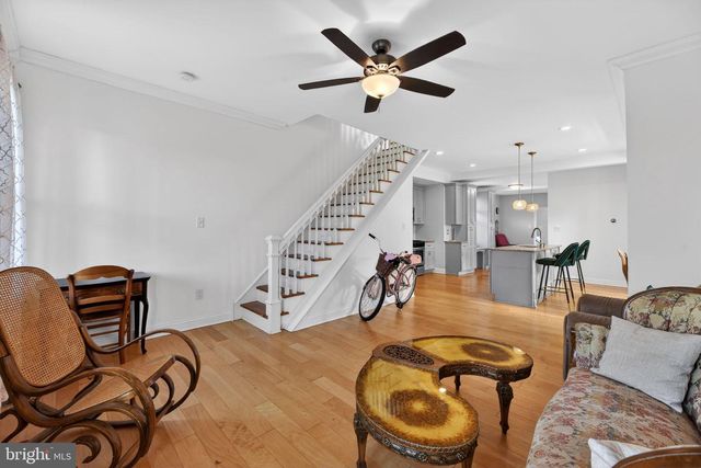 810 CENTRAL AVE, Glendora, NJ 08029