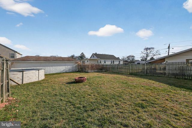 810 CENTRAL AVE, Glendora, NJ 08029