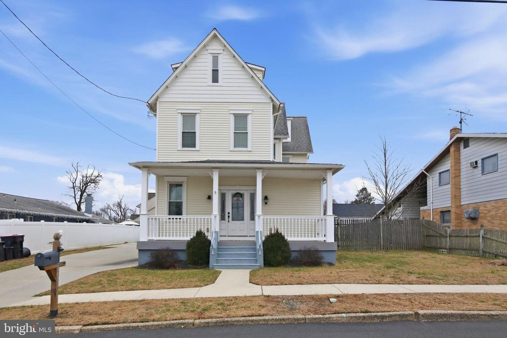 810 CENTRAL AVE, Glendora, NJ 08029