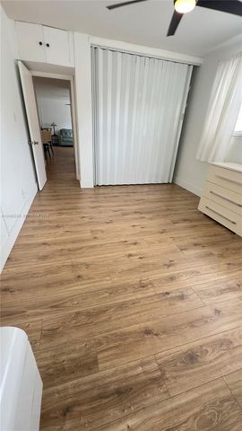 700 Bayshore Drive 17, Fort Lauderdale, FL 33304