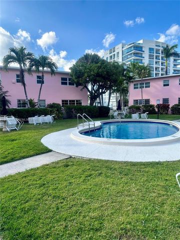 700 Bayshore Drive 17, Fort Lauderdale, FL 33304