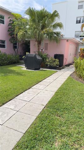 700 Bayshore Drive 17, Fort Lauderdale, FL 33304